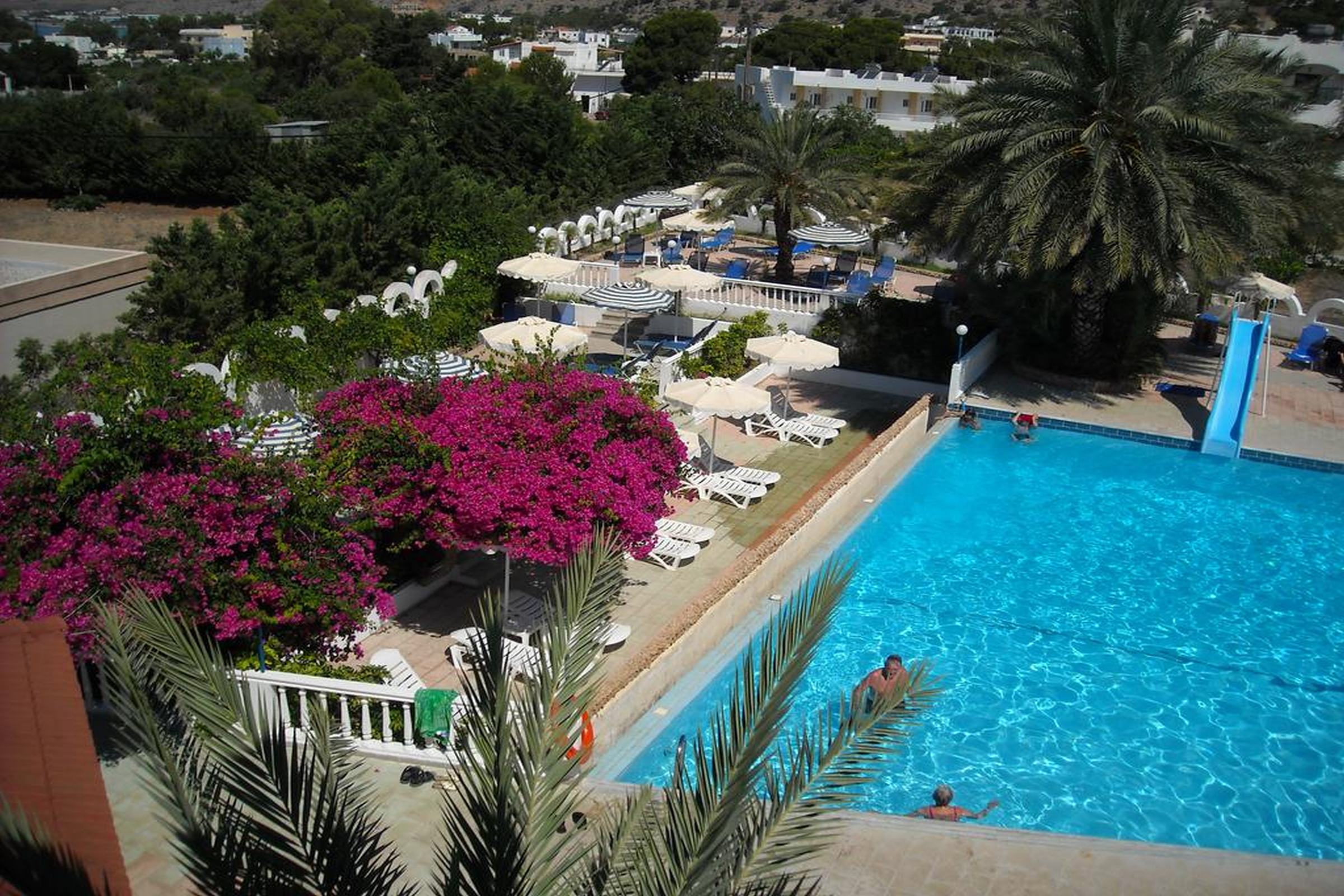 Pefkos Breeze Family Resort and Spa 30/37