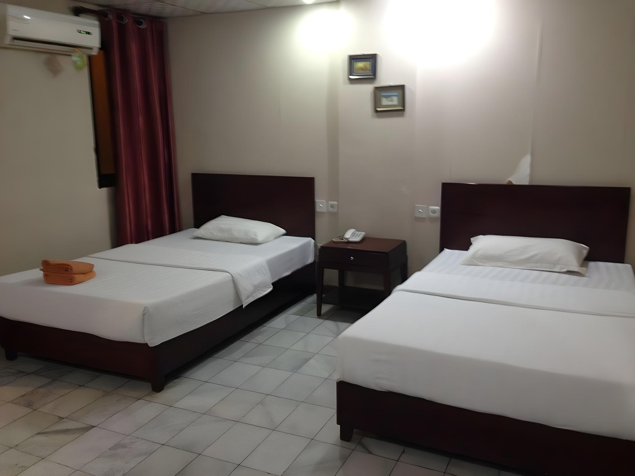 Mustika Senen Hotel 11/50