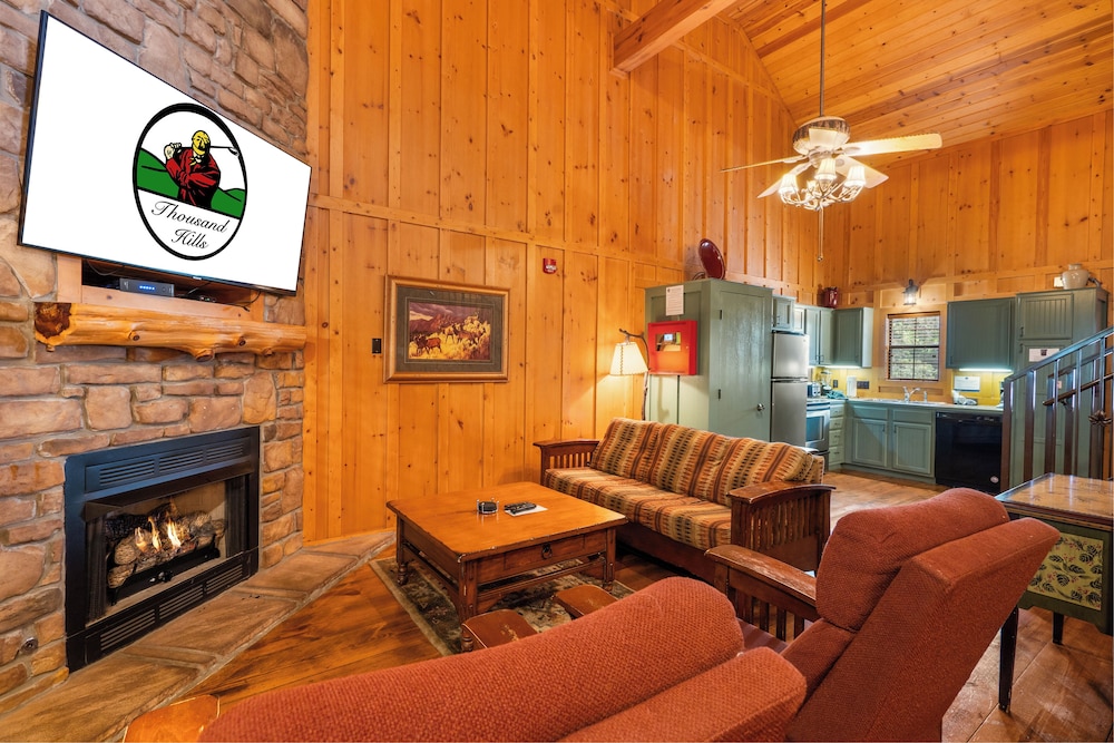 The Cabins At Green Mountain 50/68