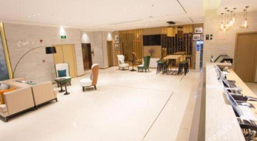 City Comfort Inn Huizhou Huabianling Square 8/39