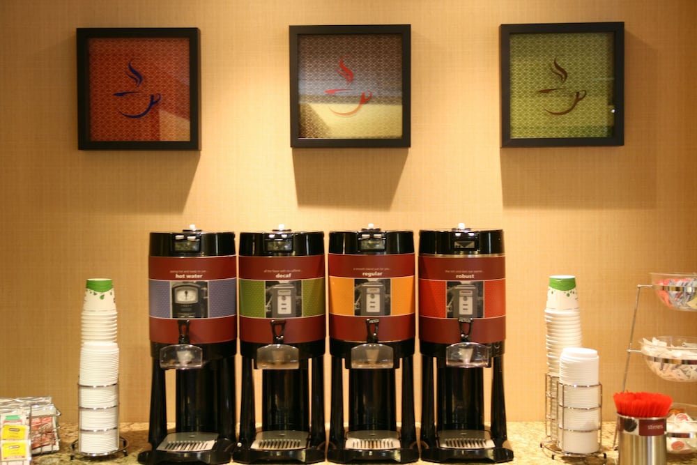 Hampton Inn Altoona 38/40