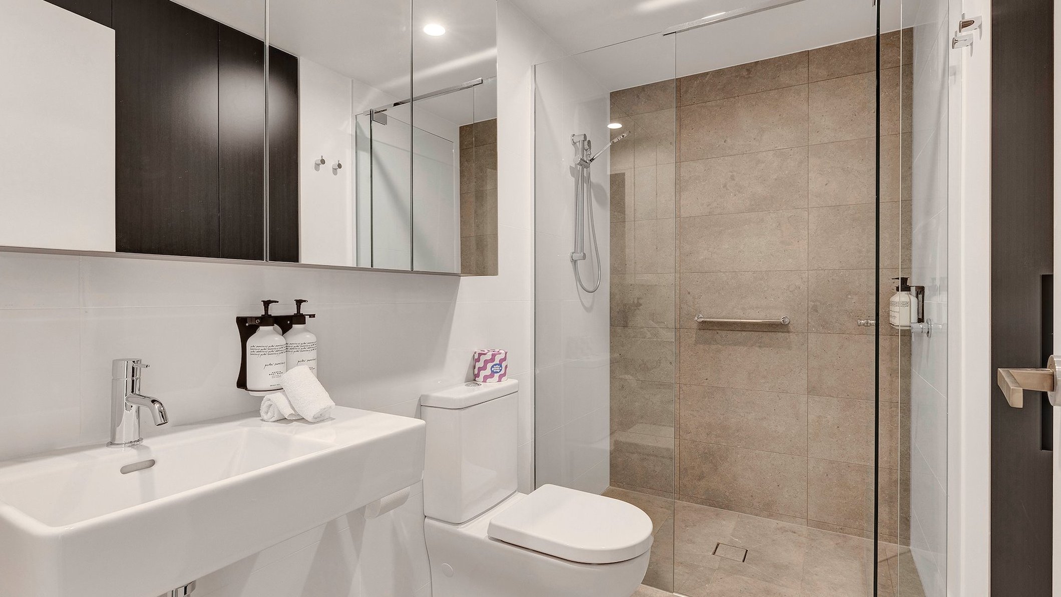 1 Bedroom, Executive, Apartment, Rambla at Berwick House 4/5