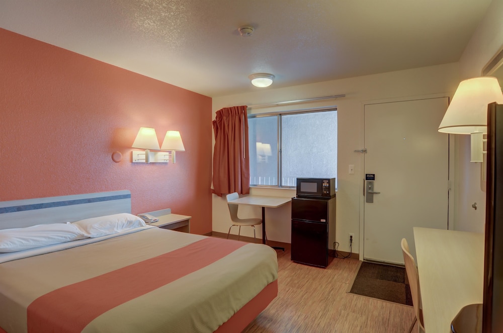 Motel6 Casper, WY 37/63