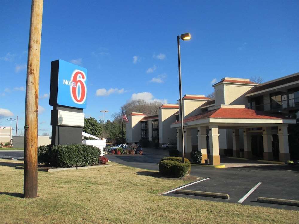 Motel6 Seaford, DE 59/66