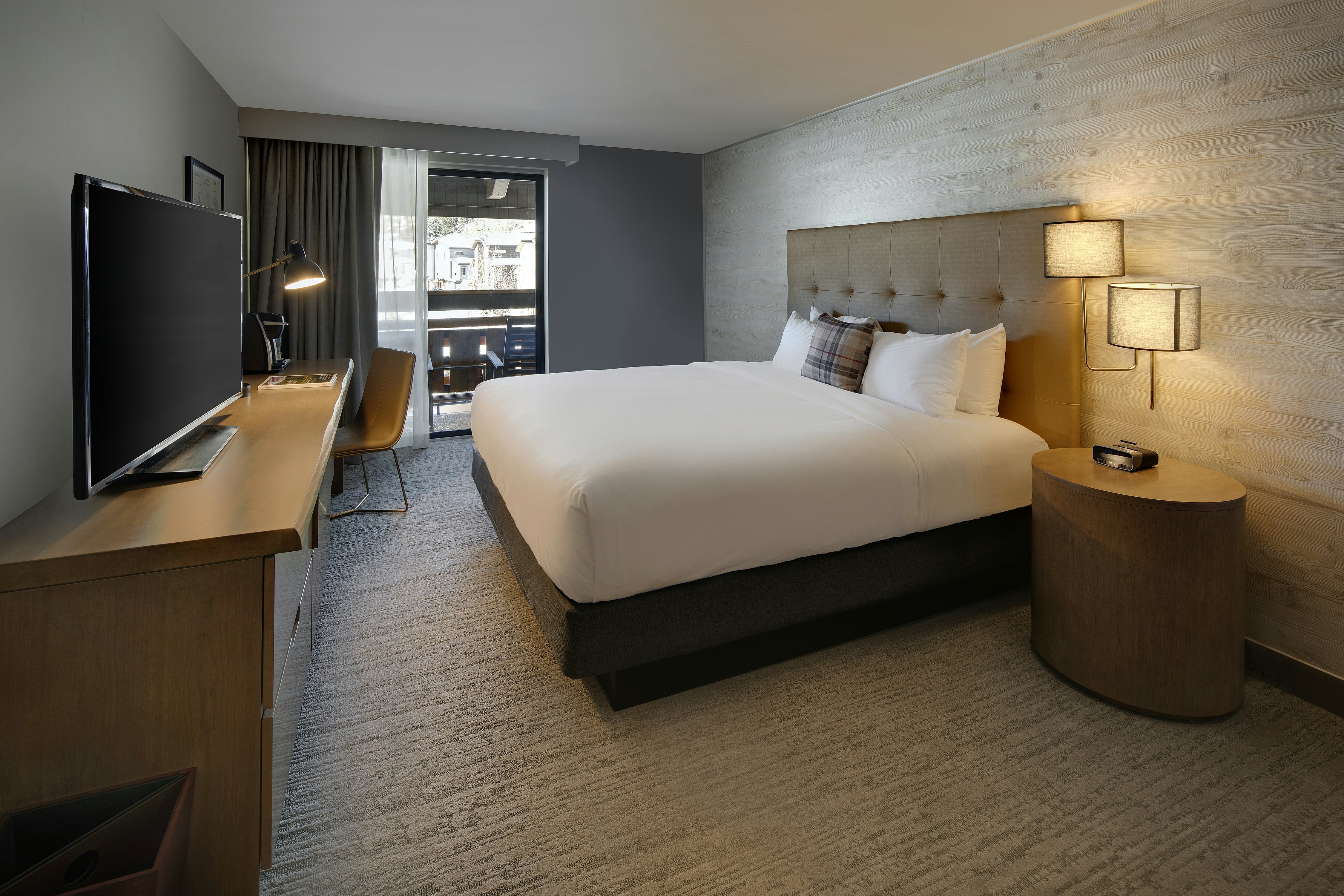 ROOM, KING BED, BALCONY, ACCESSIBLE
