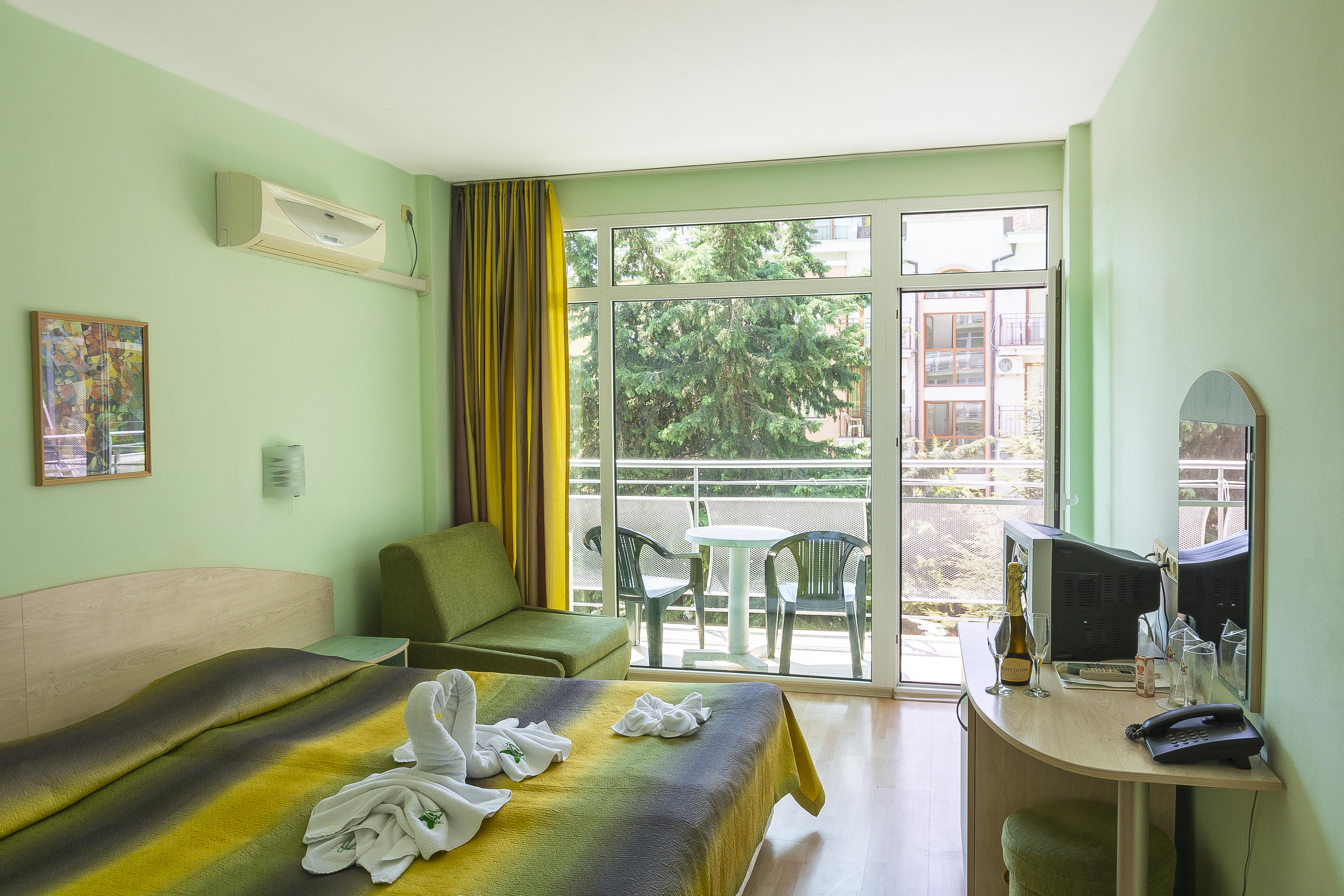 Hotel Dalis 17/40