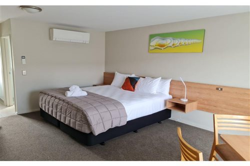 Room, King Bed