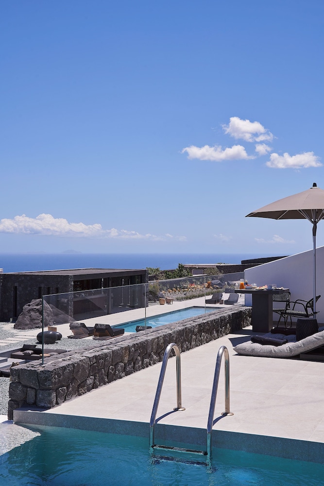 SantAnna Luxury Suites 30/37