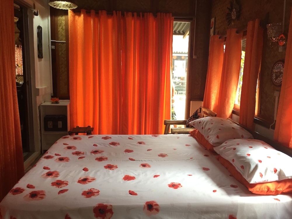 Lala Panzi Bed And Breakfast 27/64