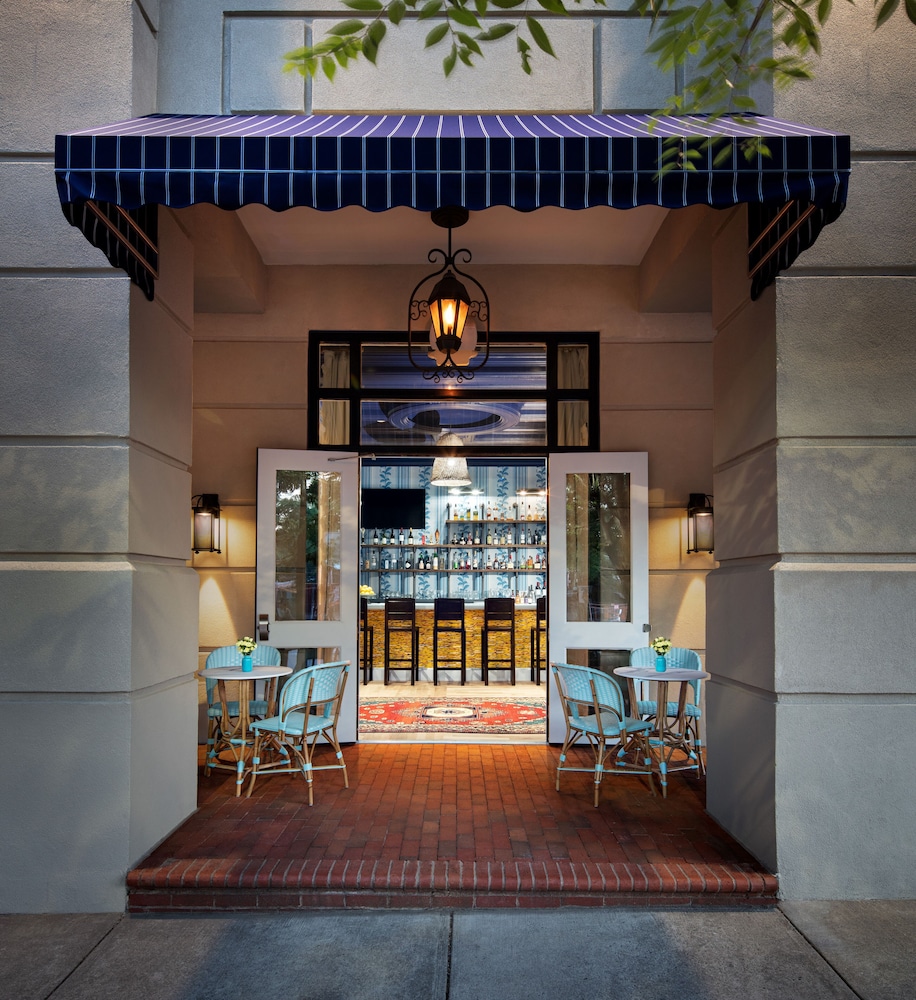 Lobby at Graduate by Hilton Chapel Hill, CHAPEL HILL - NC