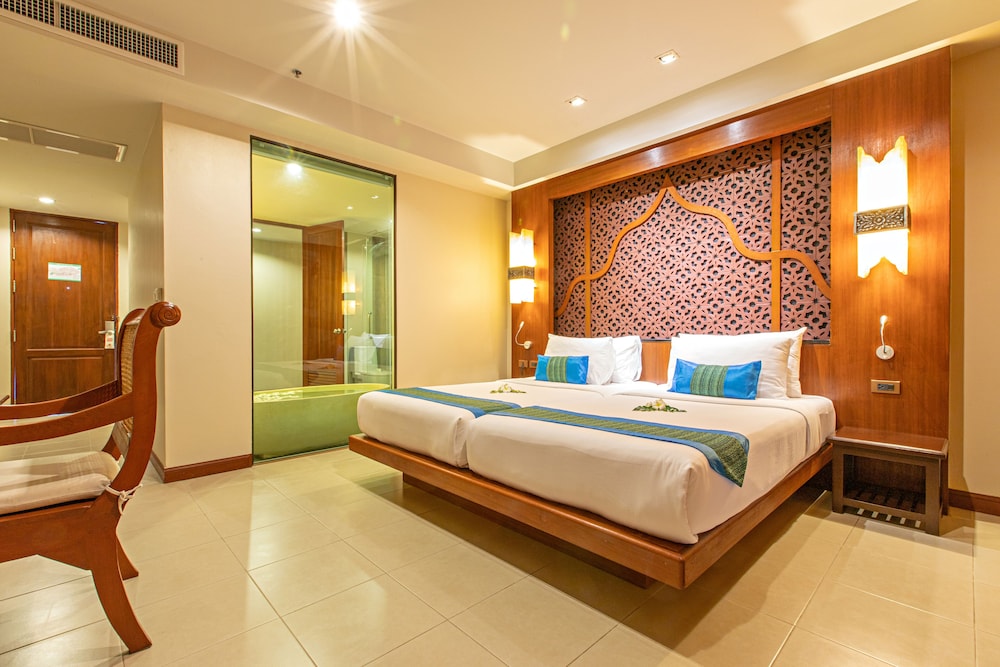 Rawai Palm Beach Resort 23/63