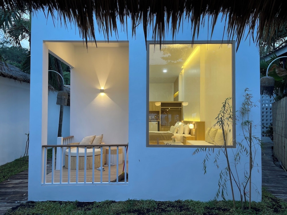 Tonsak Resort 3/57