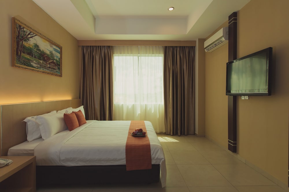 Paragon Lutong Hotel 13/38