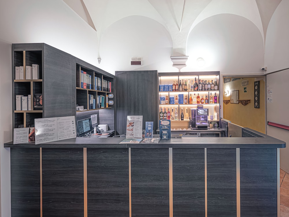 Hotel Mia Cara 4/50