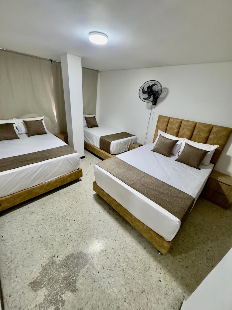 Hotel Pereira Central 8/32