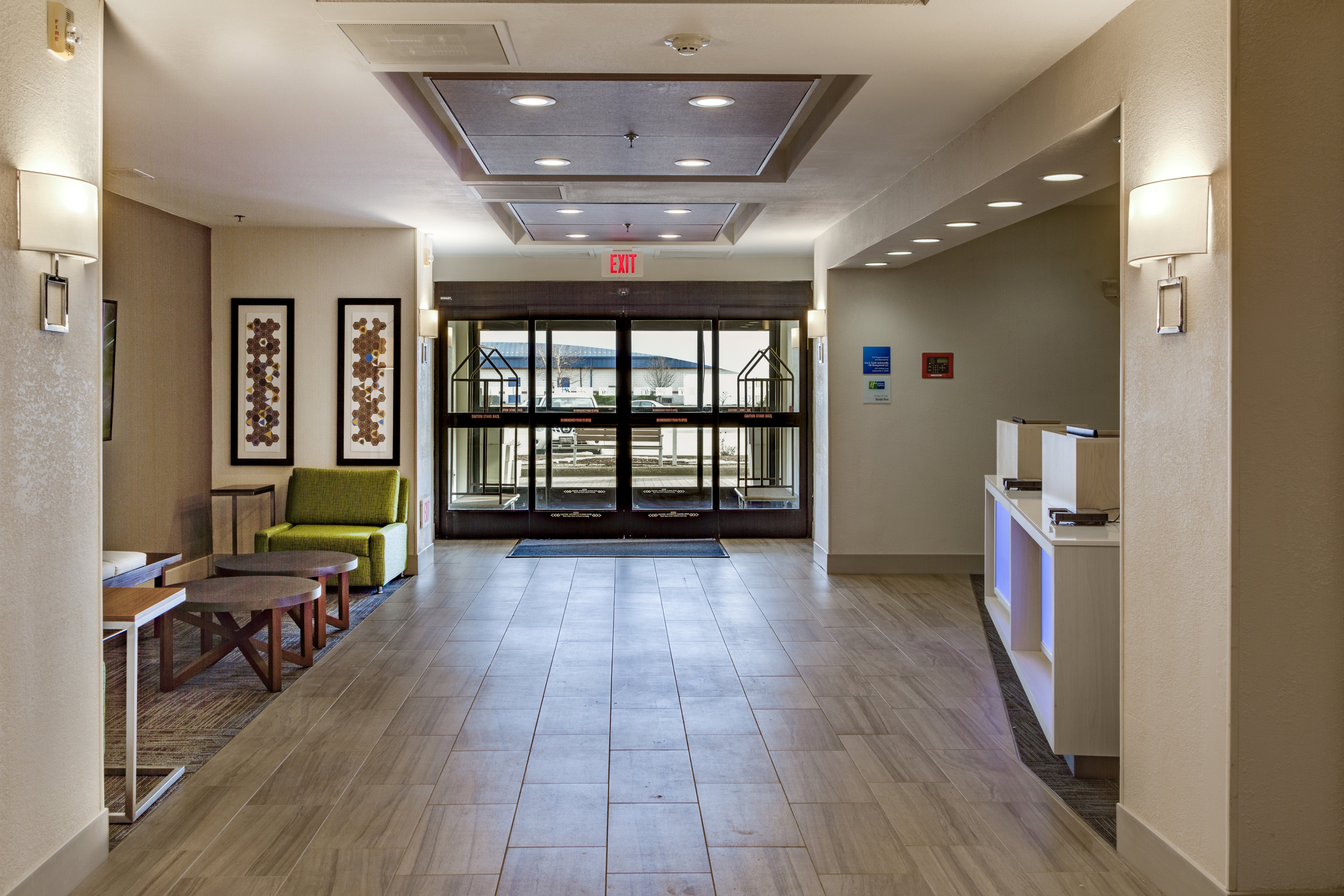 Holiday Inn Express Hotel Suites Jacksonville 8/52