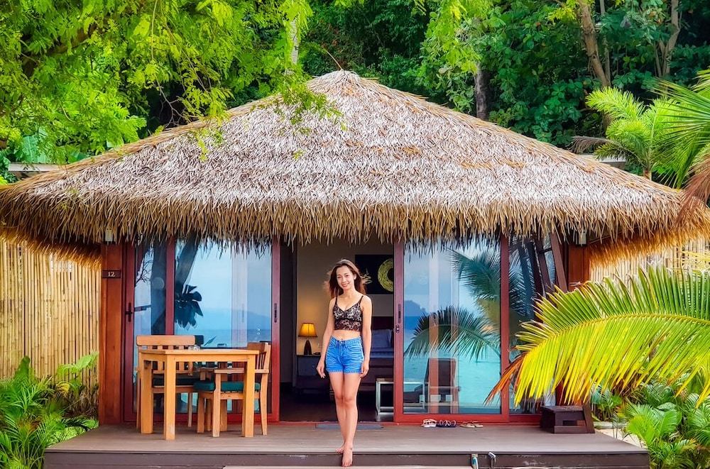 Mali Resort Koh Kradan 4/50