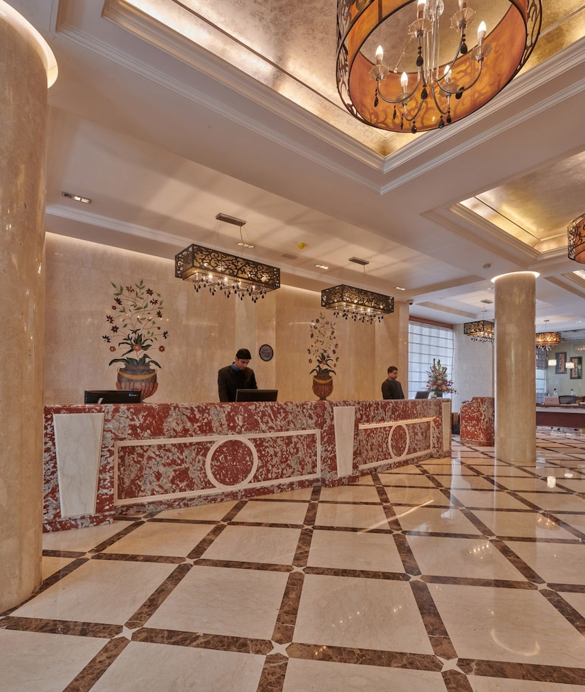 Hotel Residency Andheri 7/55