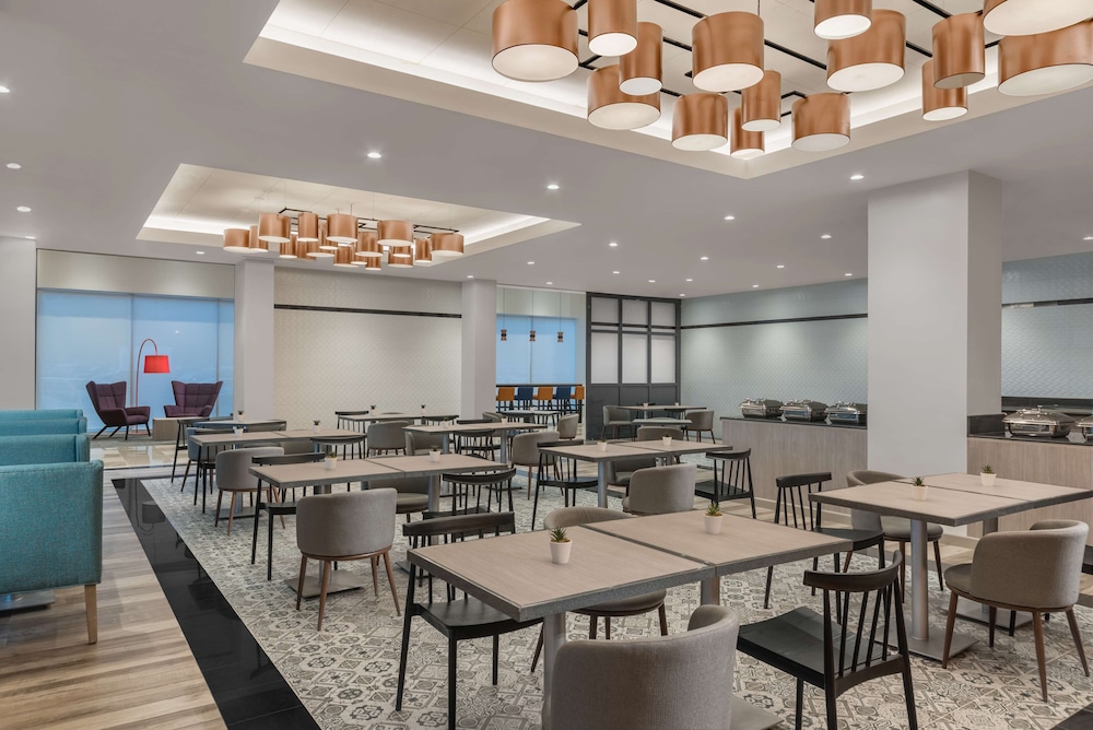 Park Inn By Radisson Iloilo 48/58