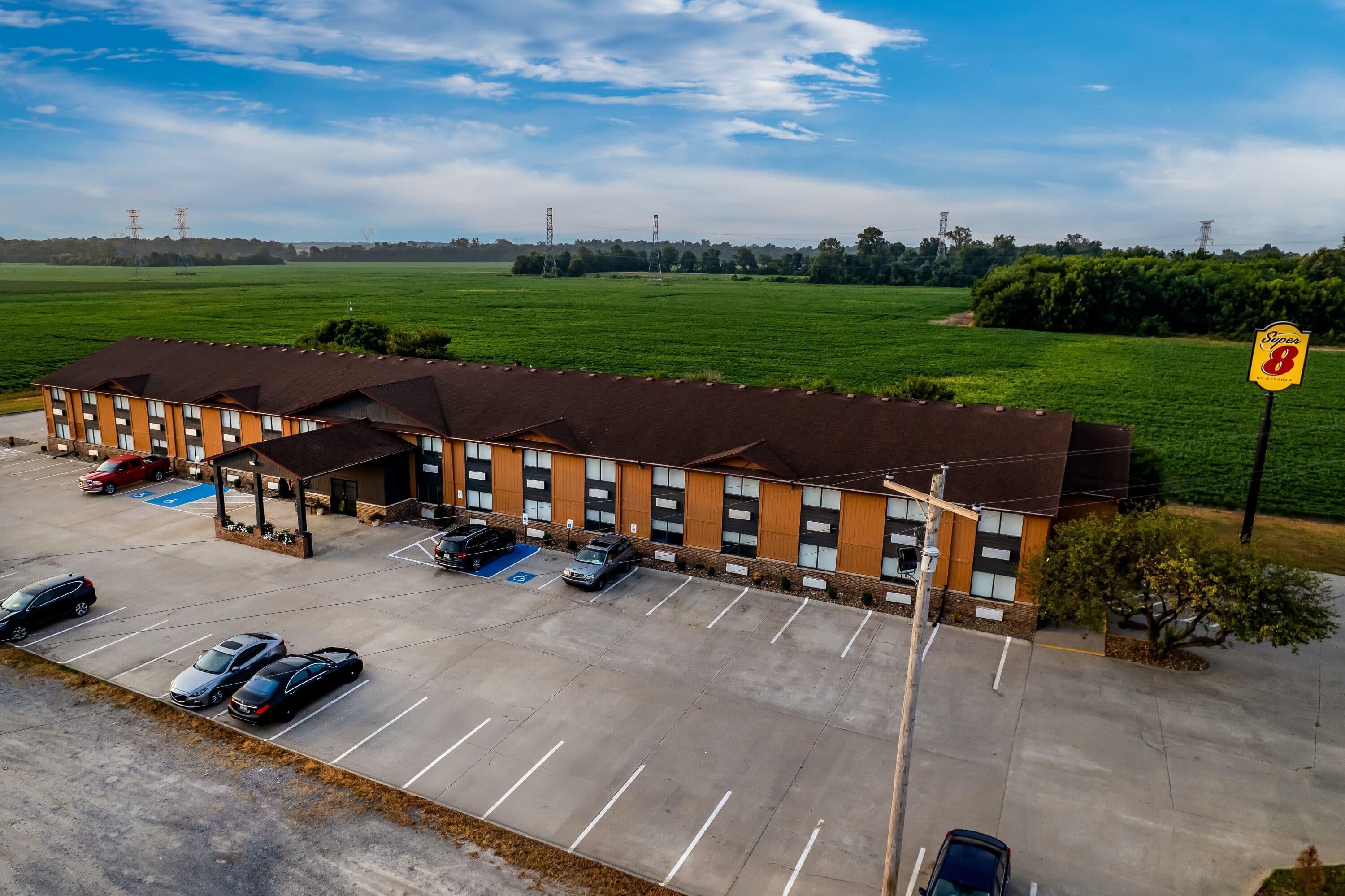 Super 8 by Wyndham Marston 32/41