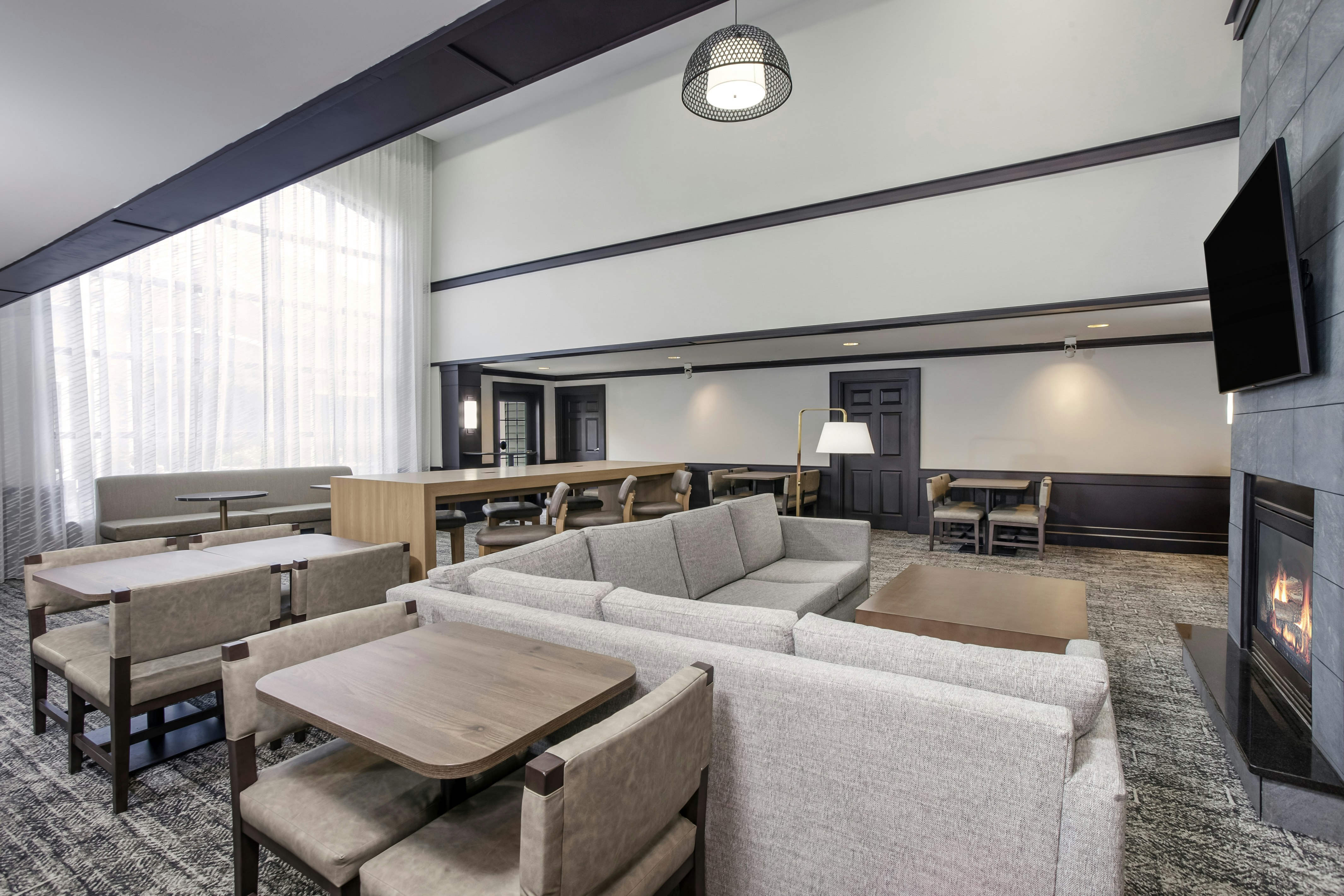 Staybridge Suites Williamsville Buffalo by IHG 42/65
