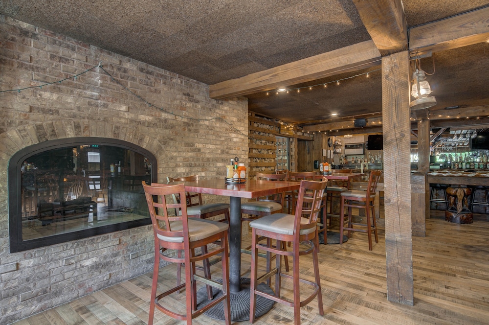 Ridgeline Hotel at Yellowstone, an Ascend Collection Hotel 42/59