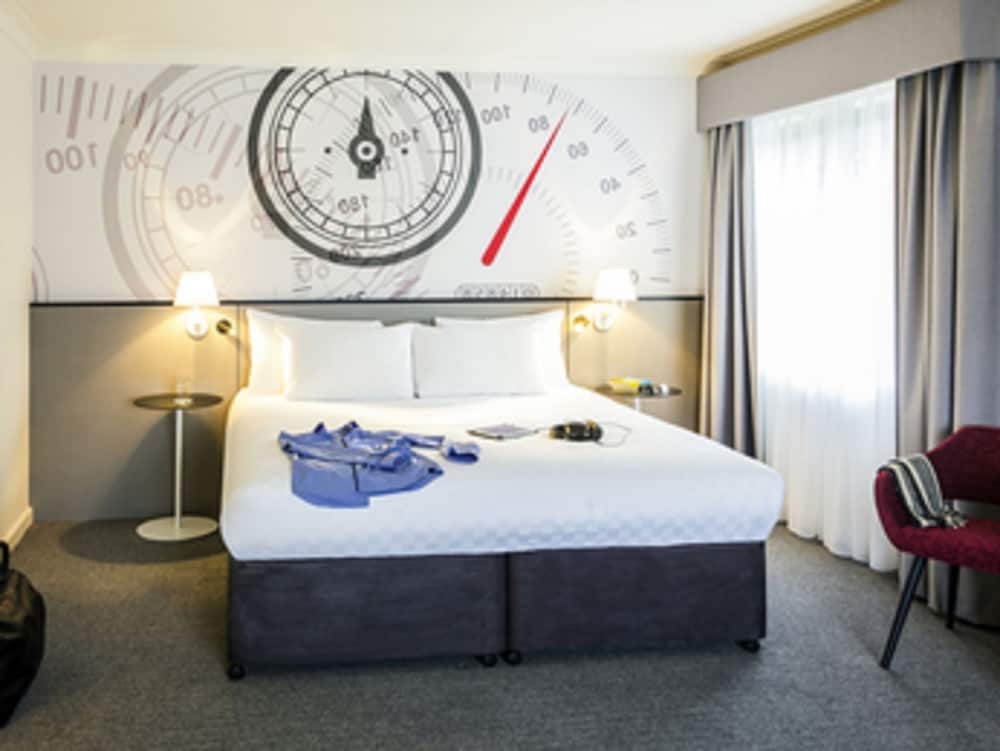 Mercure Dartford Brands Hatch Hotel & Spa 16/50
