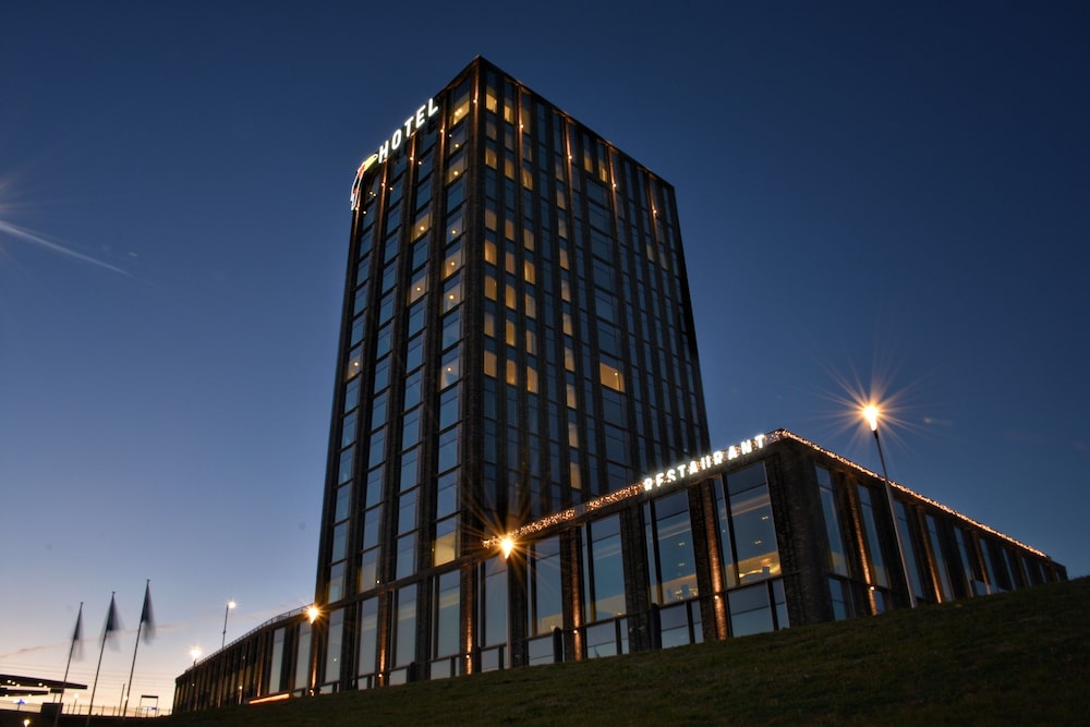 Van der Valk Hotel Nijmegen-Lent 1/72