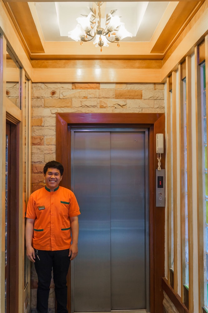 Siri Hotel 45/70