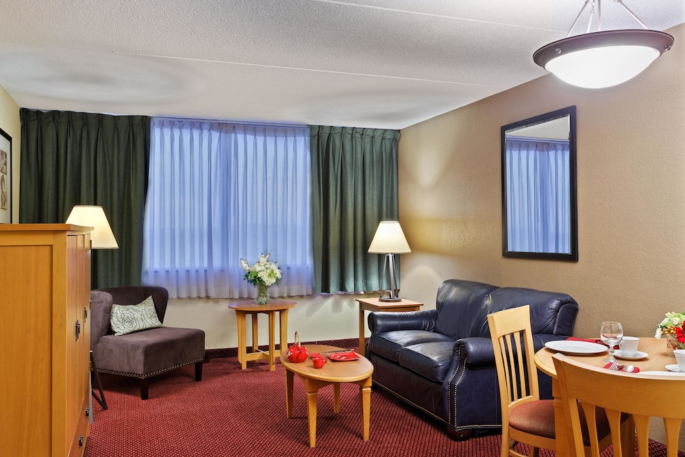 Millennium Hotel Maxwell House Nashville 32/64
