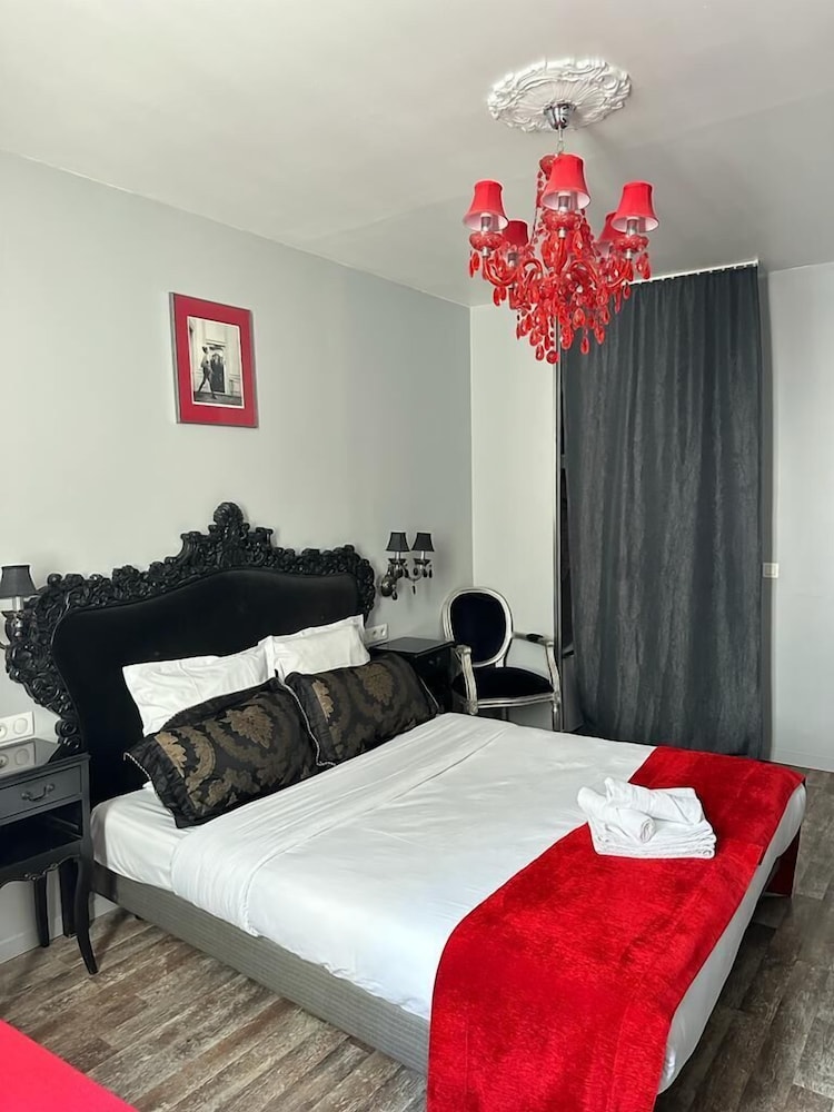 Azur Cannes Le Romanesque 17/57