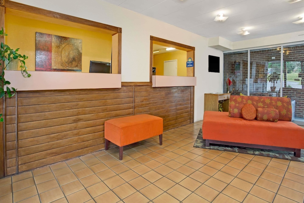 Days Inn by Wyndham Cincinnati East 9/21