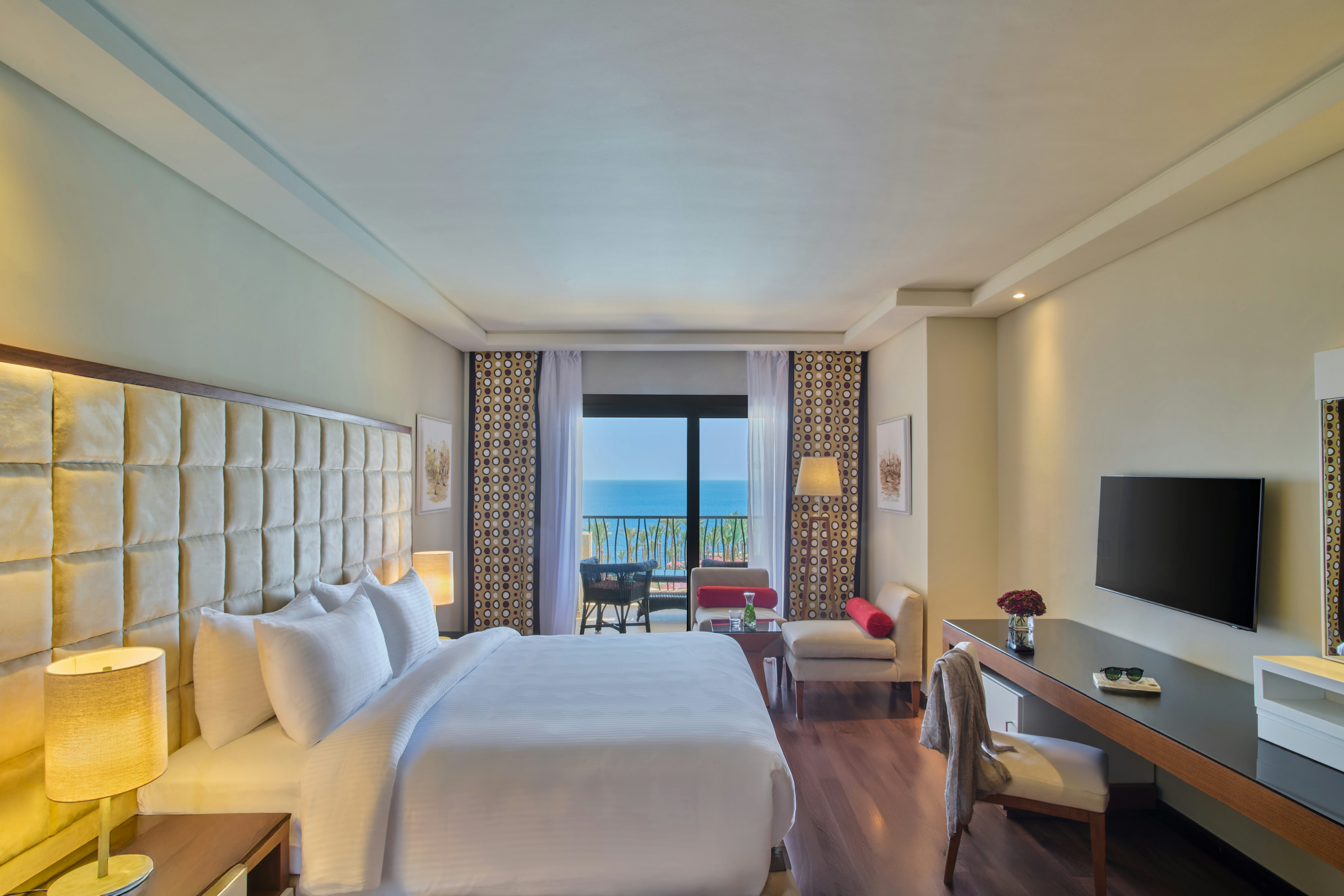 GRAND ROTANA RESORT AND SPA 7/50