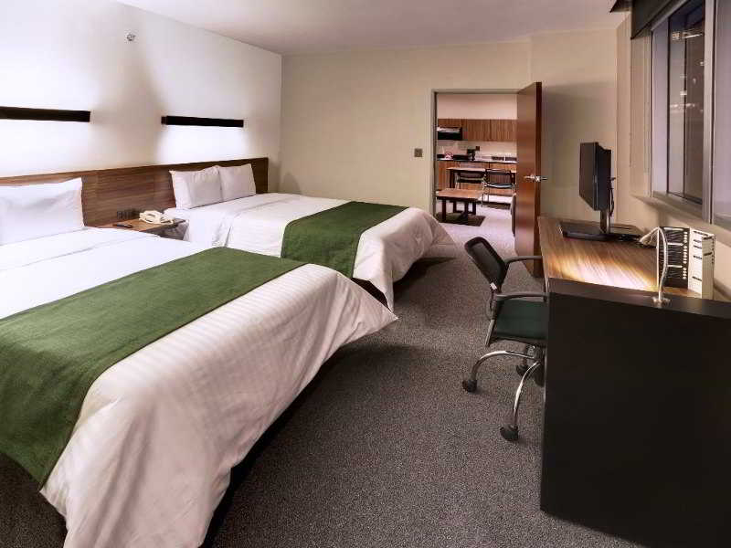 City Express Suites by Marriott Puebla Finsa 8/27