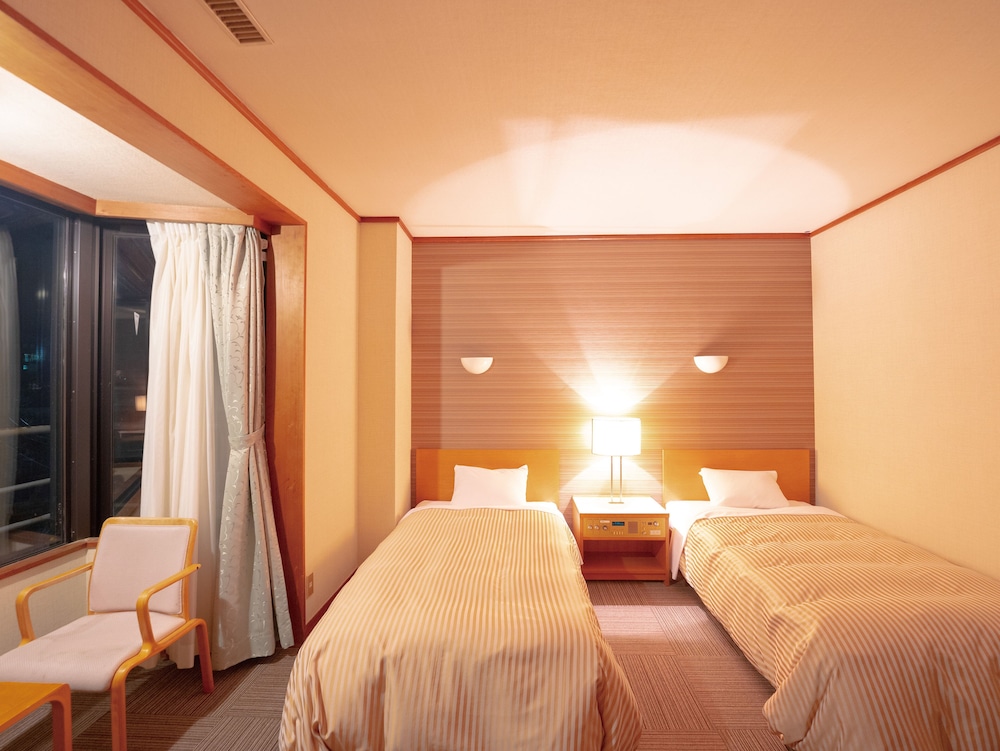 Villa Inawashiro 6/40