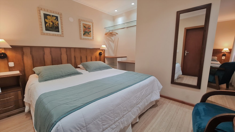 Hotel Azaleia 19/50