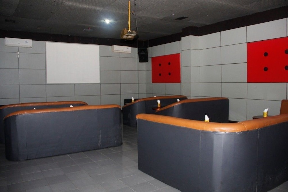 Parama Hotel Puncak 9/23