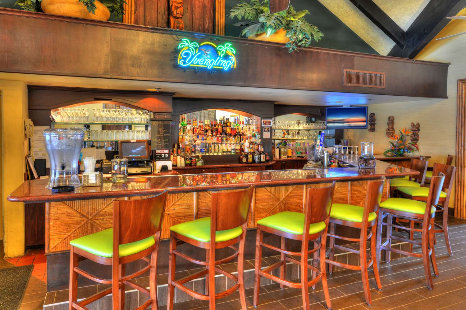 Best Western Aku Tiki Inn 31/40