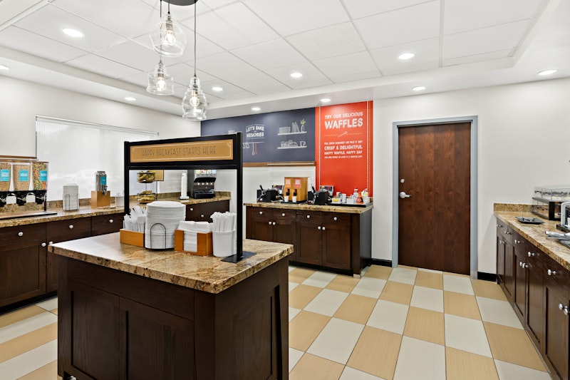 Hampton Inn Provo 5/34