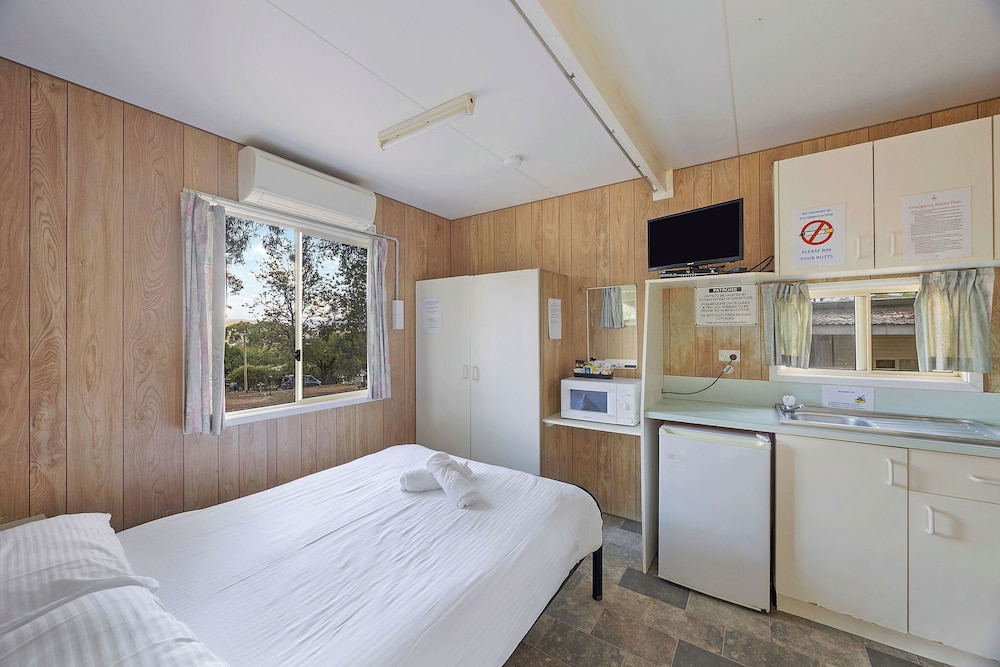 Reflections Holiday Parks Burrinjuck Waters 16/56
