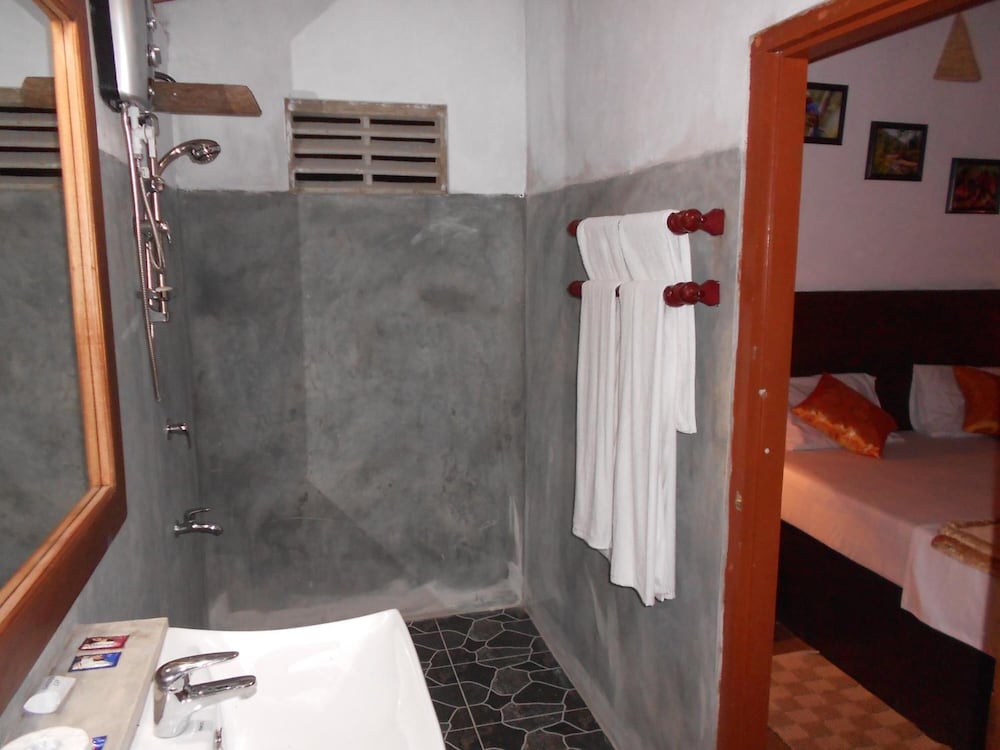 Sinharaja Rainforest View Villas 49/50