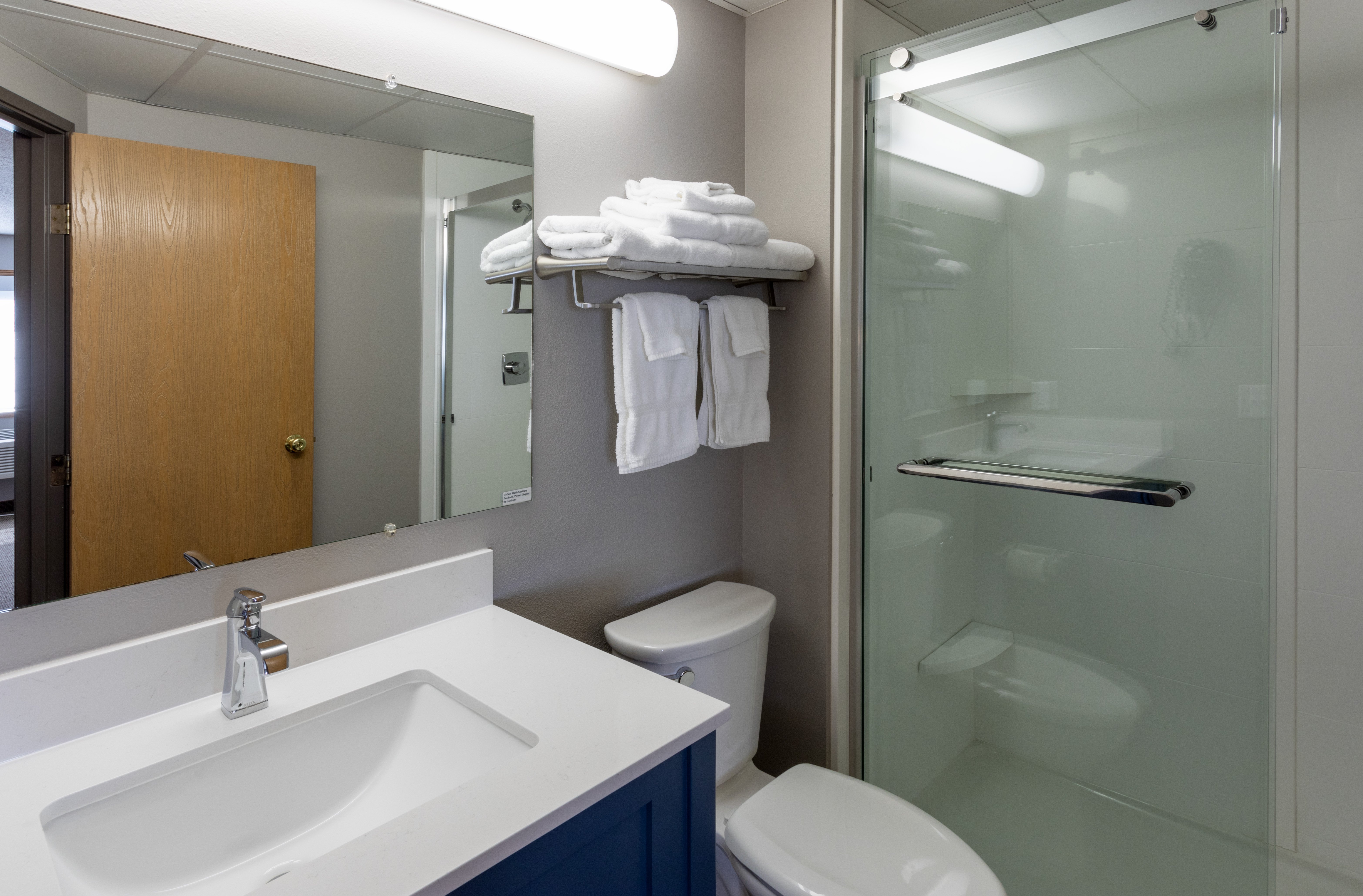 Paynesville Inn And Suites 22/24