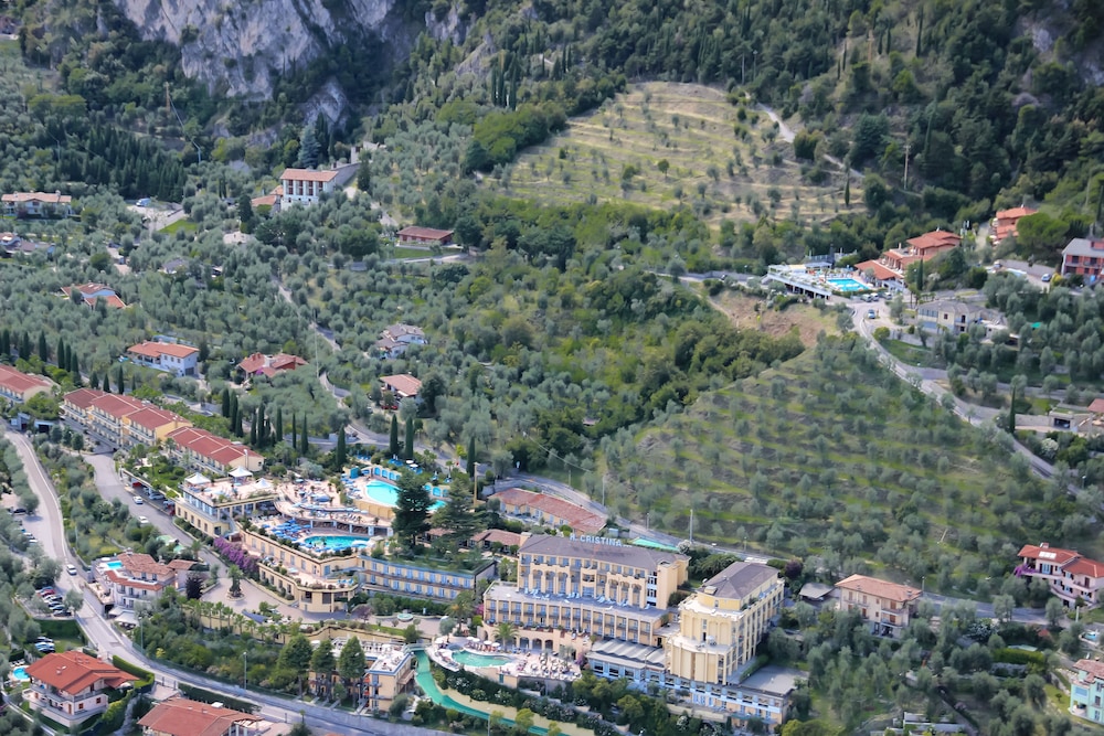 Hotel San Pietro 39/50
