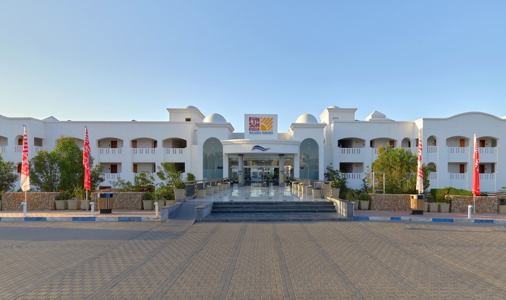 Naama Waves Hotel 43/53