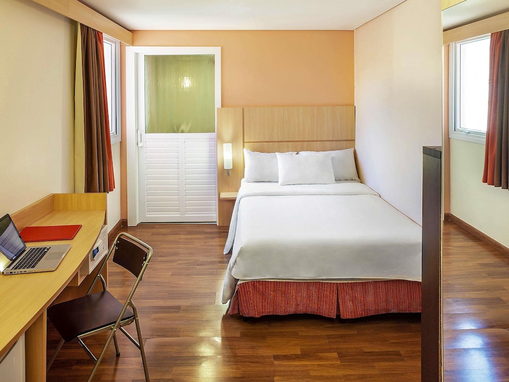 Ibis Belo Horizonte Afonso Pena 38/70