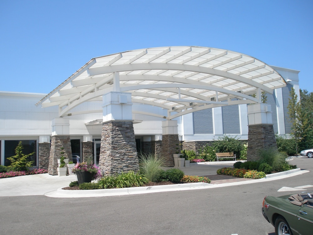 Holiday Inn Grand Haven-Spring Lake, an IHG Hotel 1/52