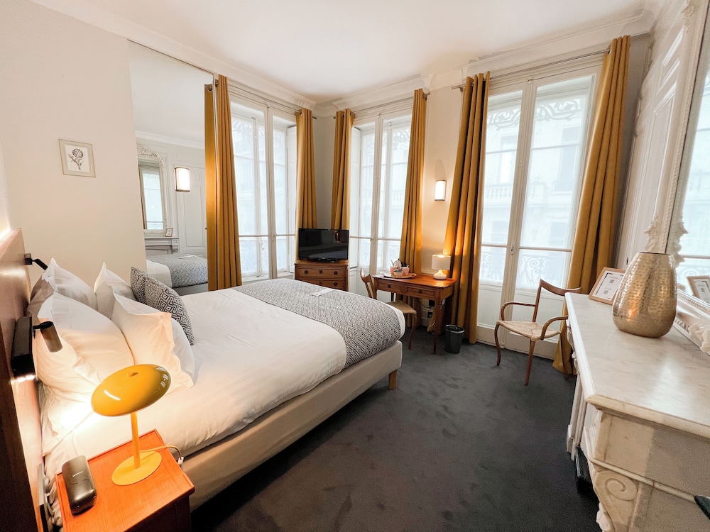SIGNATURE, DOUBLE BED
