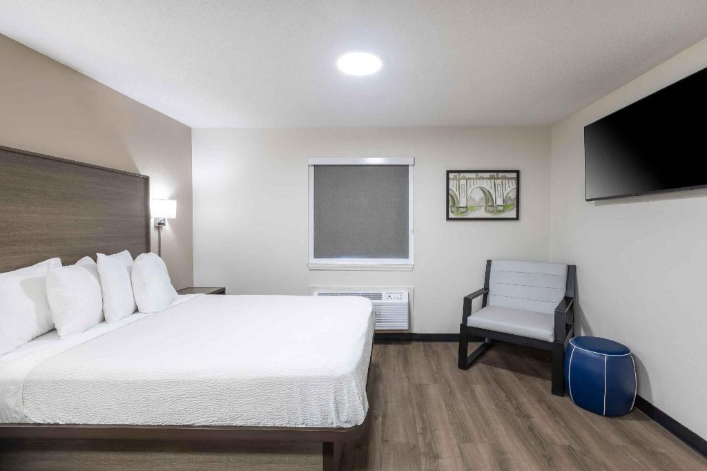 1 Bedroom, Suite, Queen Bed