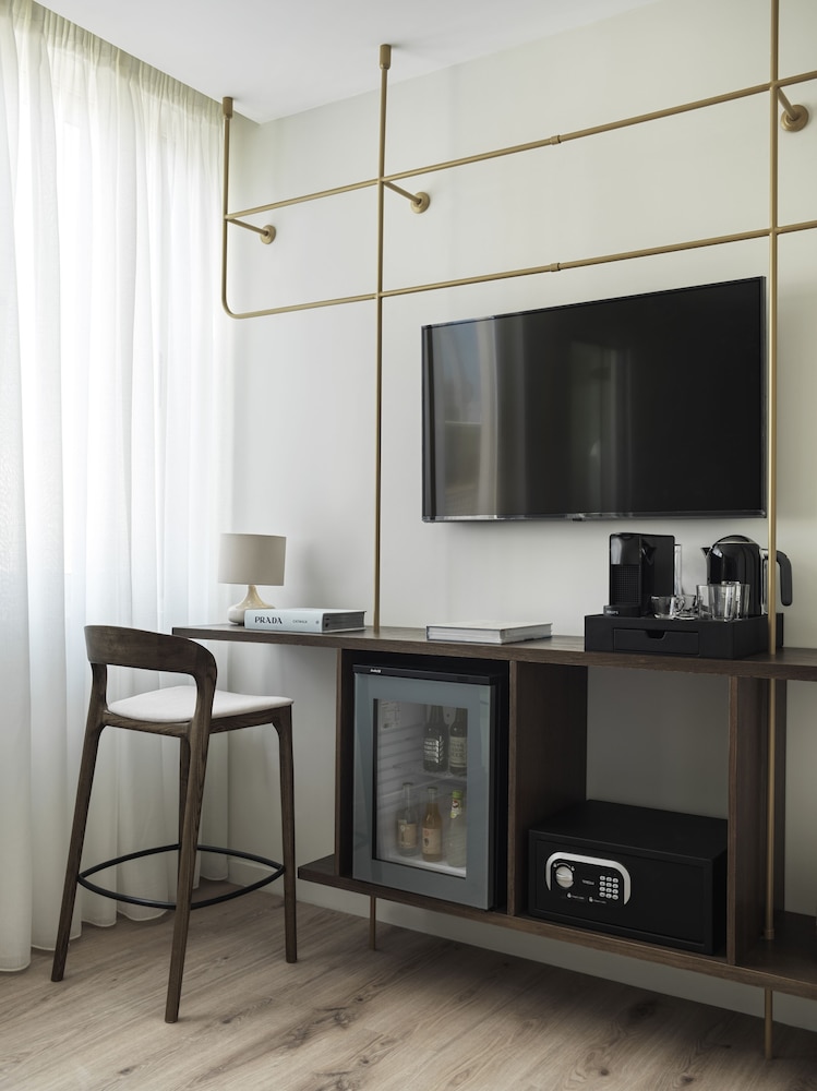 The Lekka Hotel 42/49
