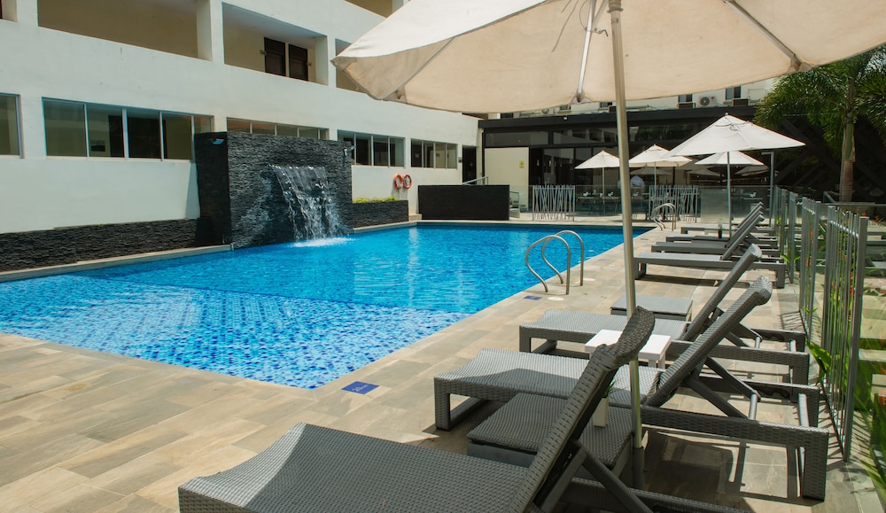 Hotel Casablanca 66/70